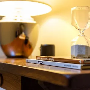 Luxury - City Center Apartment